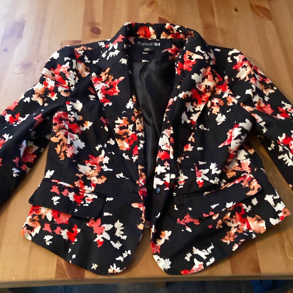 Cute forever 21 blazer